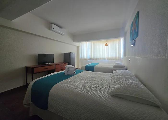 Hotel Plaza 3*