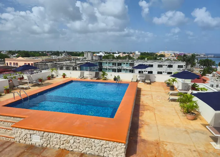 Hotel Plaza 3*